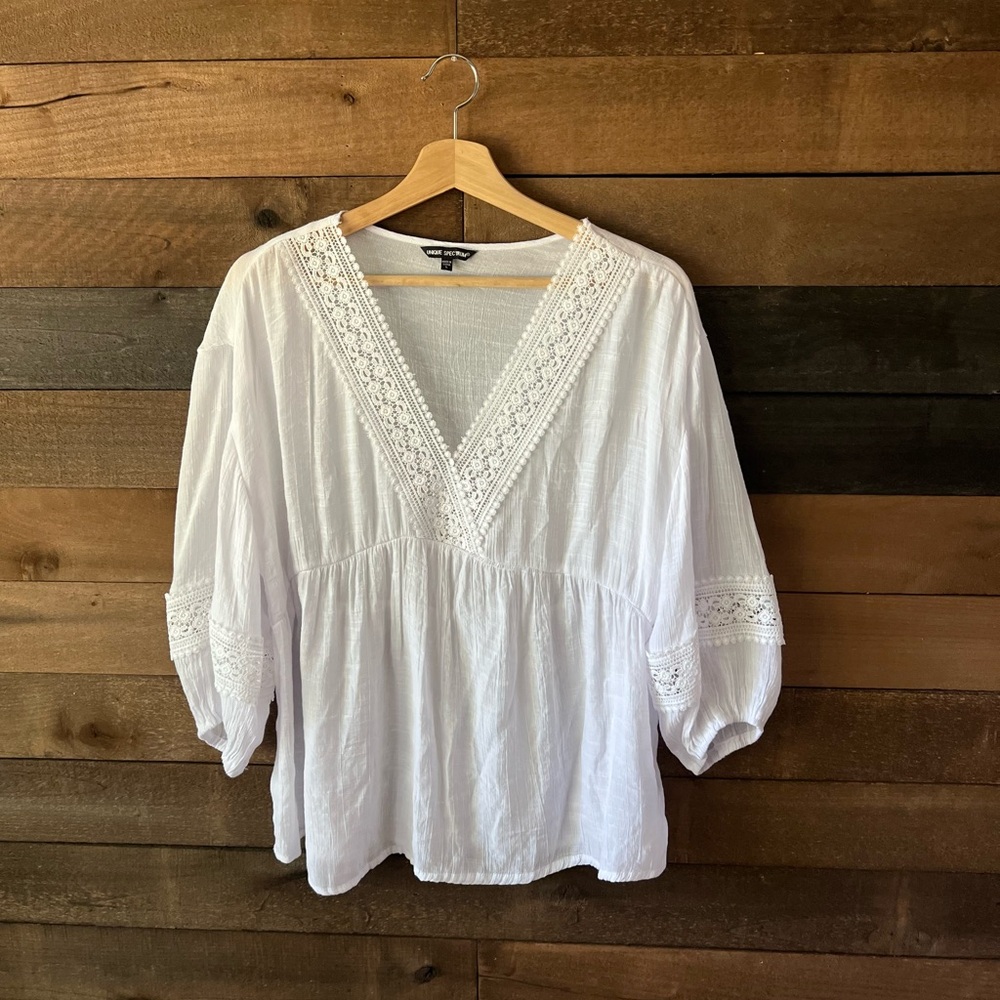 Unique Spectrum White Boho Peasant Blouse with Crochet Lace Trim Women’s L - Picture 3 of 9